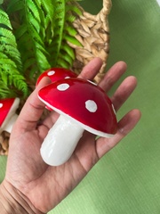 Грибы крупные, МУХОМОР, реалистичные, 8*9 см., набор 5 штук