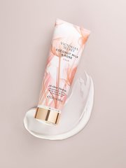 NATURAL BEAUTY COCONUT MILK & ROSE ЛОСЬОН