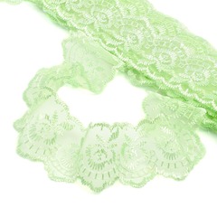 Вышивка на органзе, ш. 4,3 см, салатовый
