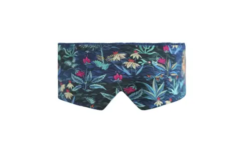 Шелковая широкая маска для сна Шалость