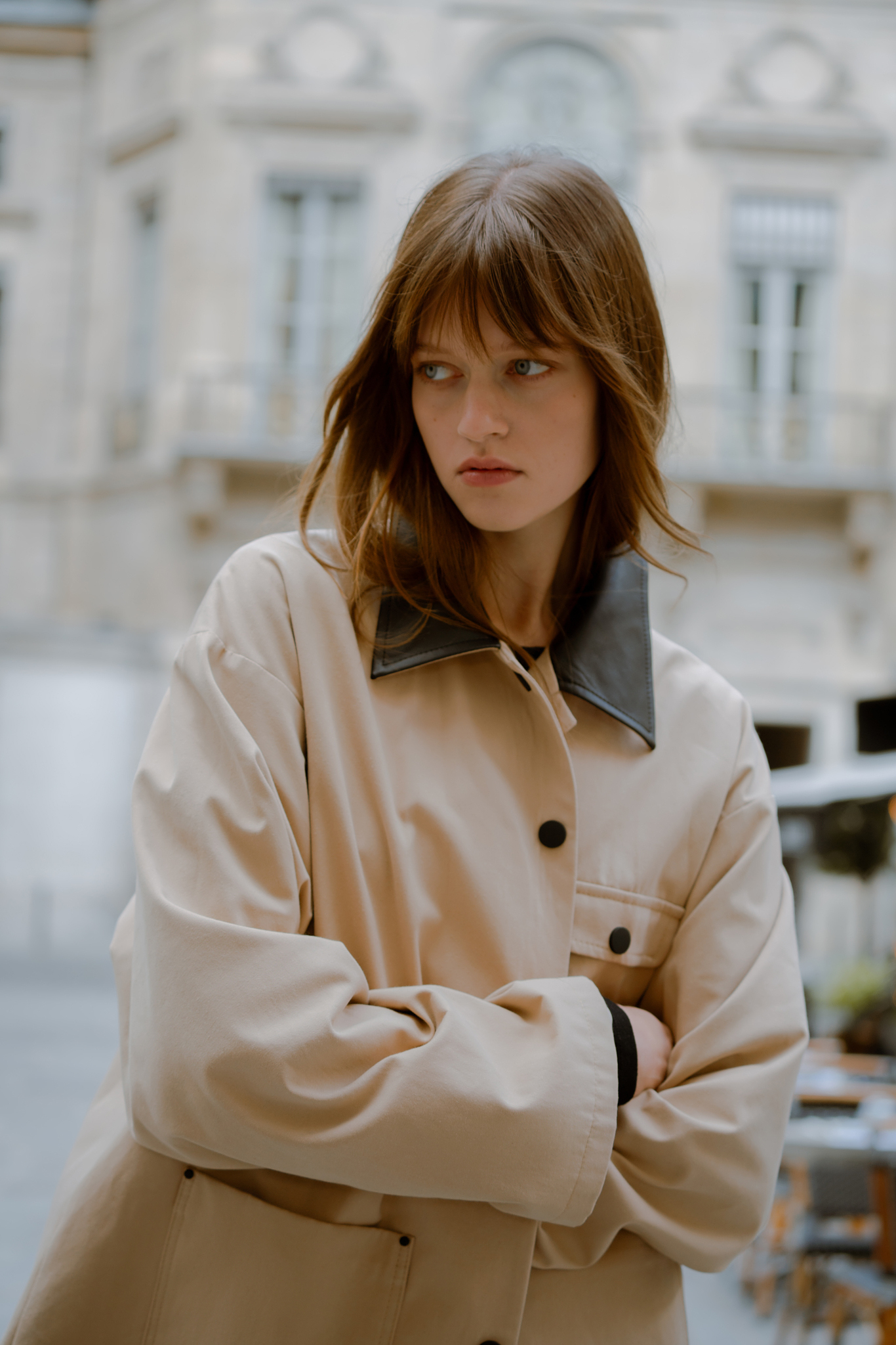 Куртка оверсайз с контрасным воротником 9999₽