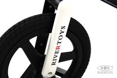 Беговел Rivertoys HB-003