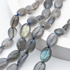 Лабрадор бусины, овал, размер около 12,2*8,3 мм, цена за 8 шт (1/4 нити)