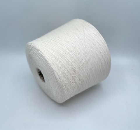 Olimpias (пр.Италия),art- Eos, 1/1530 1530м/100гр, 80% Меринос, 20% Полиамид, цвет-Молочный,арт-36009