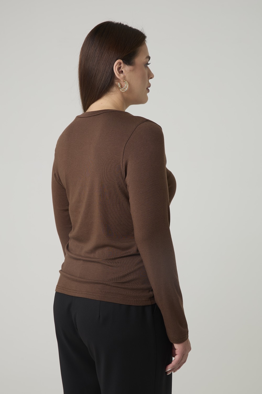 Лонгслив с шерстью мериноса, коричневый