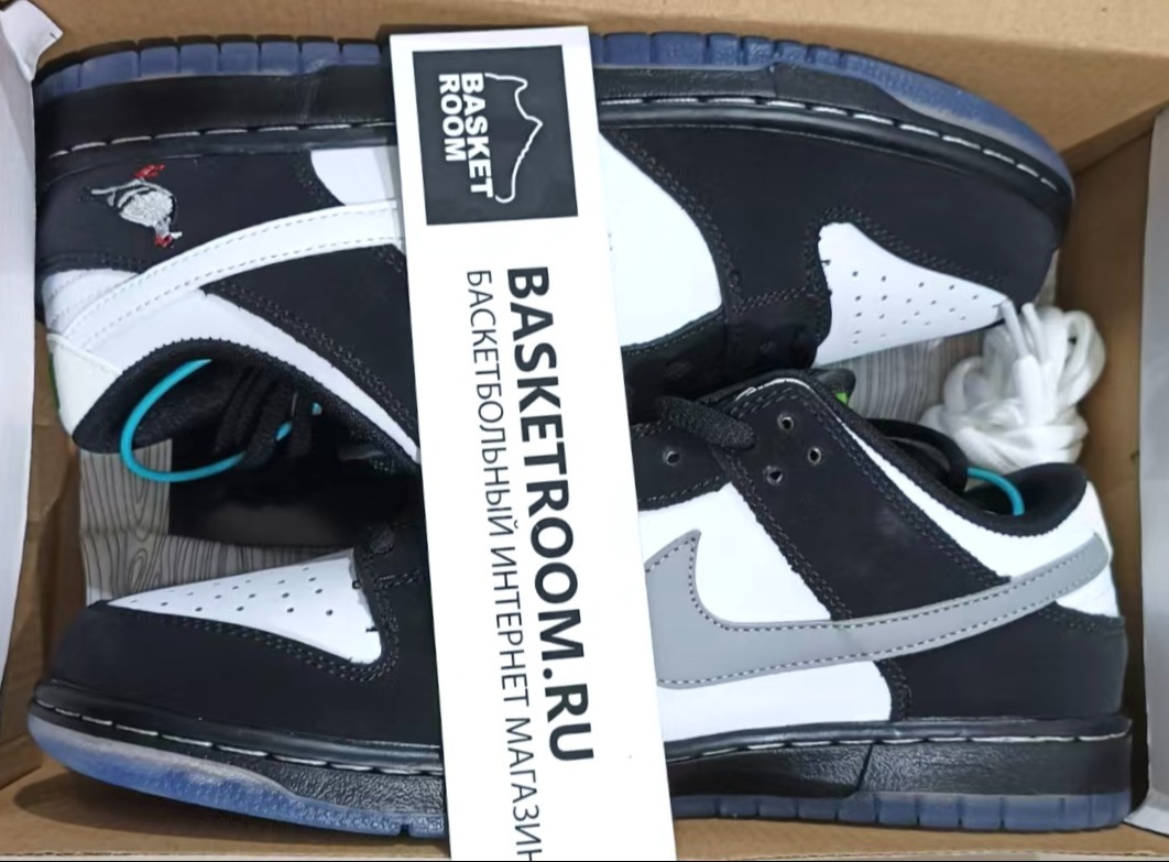 Nike dunk staple discount
