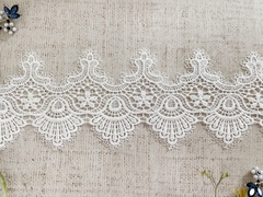 Кружево плетеное, ш. 10 см.