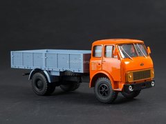 MAZ-5335 1:43 Legendary trucks USSR #20