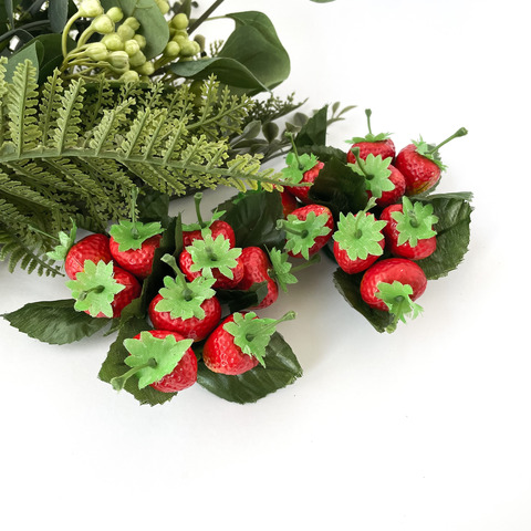 Клубника искусственная на кольце, набор 2 кольца