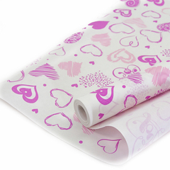 Упаковочная бумага, Крафт Любовь (граффити сердец), Розовый, 0,7*8,23 м, 1 рулон