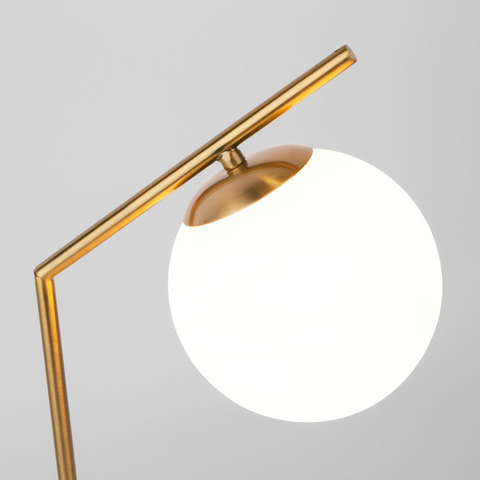 Настольная лампа 01082/1 латунь