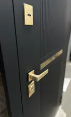 Входная металлическая дверь с зеркалом Брендорс Арт Деко 075 Зеркало 3D Белый софт (черная фурнитура)