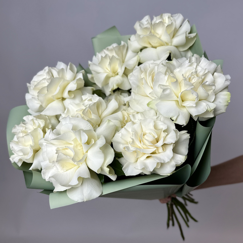 Букет 11 белых французских роз