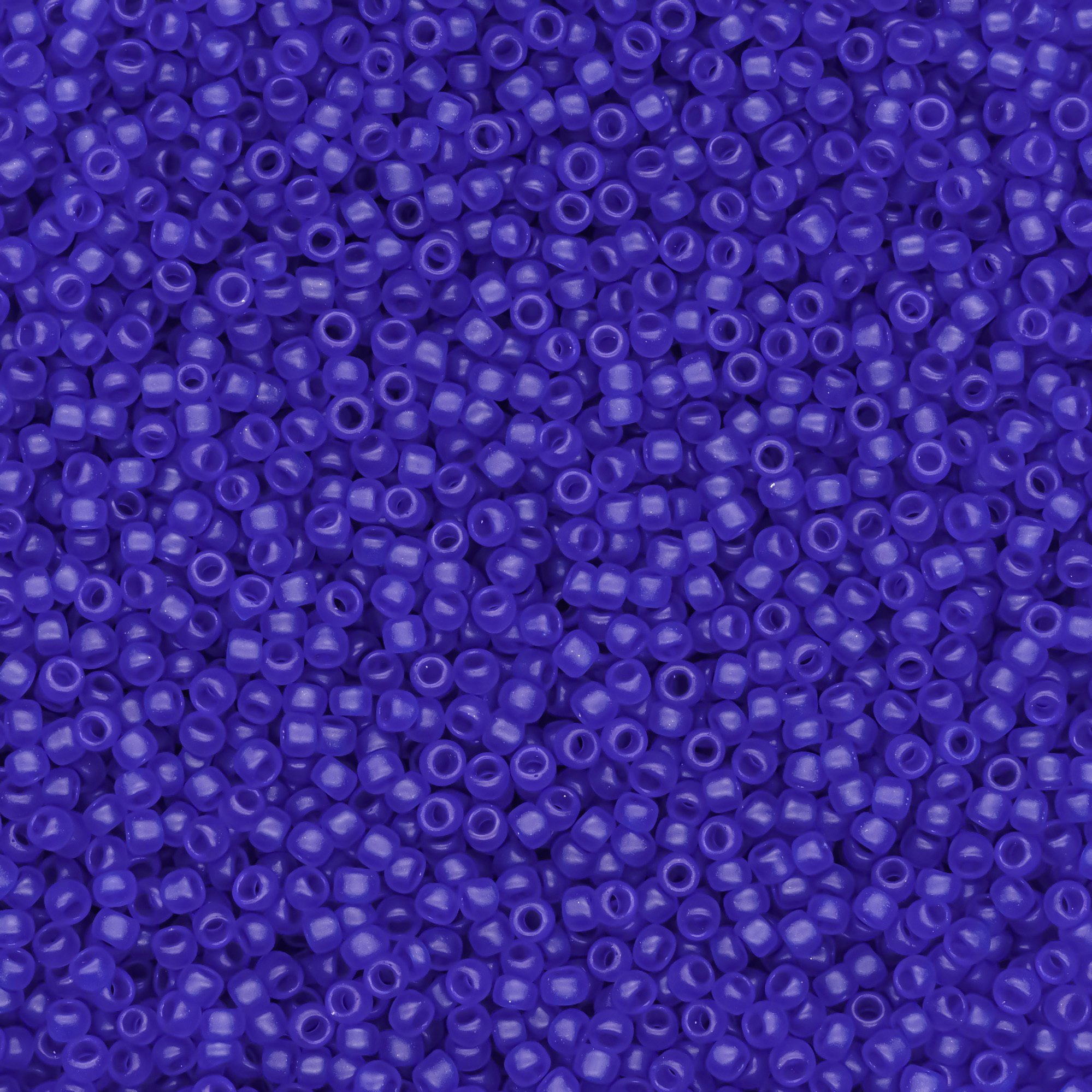 Японский бисер TOHO Round 15/0 (№8F), прозрачный матовый