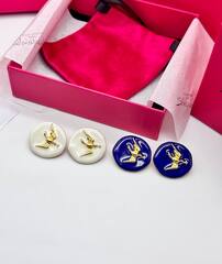 sergi-pusety-golub-mira-v-stile-schiaparelli-s-beloj-sinej-ehmalyu