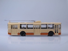 ZIU-9 trolleybus 1:43 Start Scale Models (SSM)