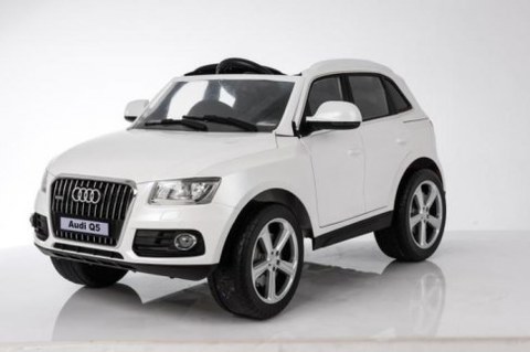 Детский электромобиль Rivertoys Audi Q5-WHITE белый