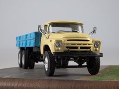 ZIL-133G1 flatbed truck 1:43 Legendary trucks USSR #28