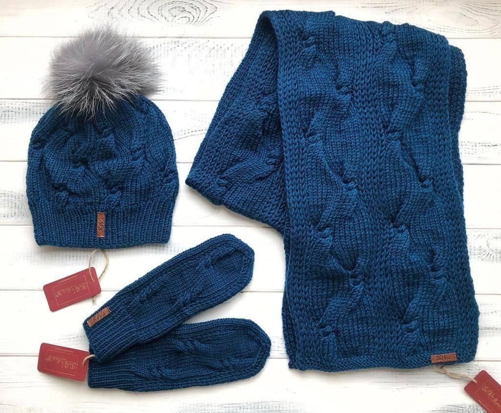 Комплект “Зима в джинсовых оттенках”: шапочка с подкладкой и шарф с бахромой