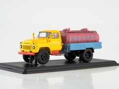 GAZ-53 ACPT-3,3 tanker Milk Autoexport 1:43 Start Scale Models (SSM)