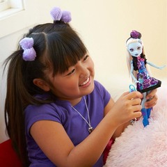 Эбби Боминейбл. Вечеринка монстров