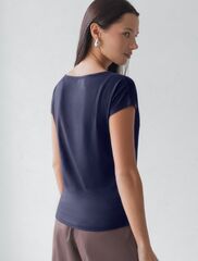 Нарядная футболка с серебристым принтом  D49.134 (131594)