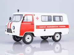 UAZ-3962 Ambulance 1:18 Start Scale Models (SSM)