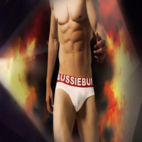 Мужские трусы брифы белые с красной резинкой Aussiebum Flame Burn Brief AB00263