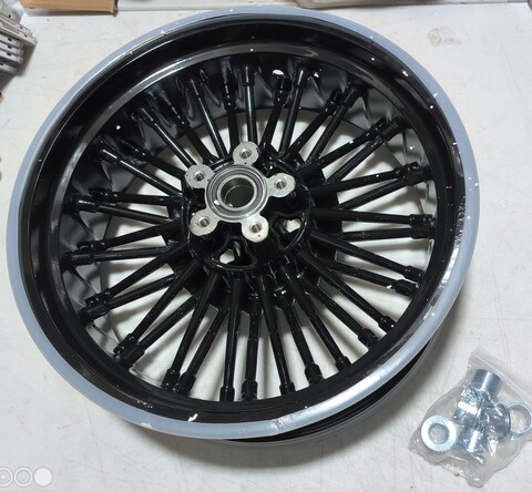 Задний колёсный диск Harley Davidson для Softail, Dyna, Touring 1984-2008 с диаметром 16