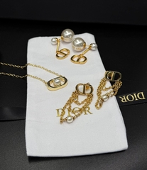 54054-  Серьги-пусеты  DIOR с подвесками цепочками