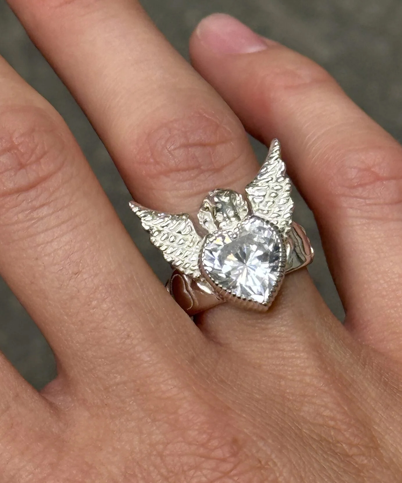 Кольцо Angel ring