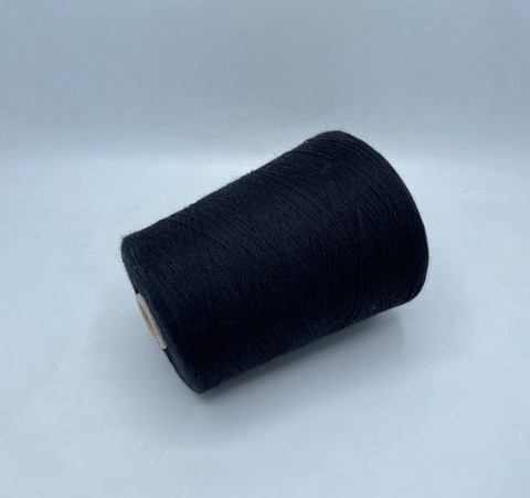 Бобинная пряжа (пр.Италия),1500м/100гр, 80% шерсть, 20% полиамид , цвет-Черный, арт.31458