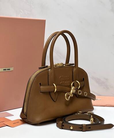 Сумка MIU MIU Aventure nappa, коричневая