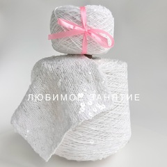 Пайетки на хлопке 3+6 мм. цвет 018 белая нить, прозрачные глянцевые пайетки
