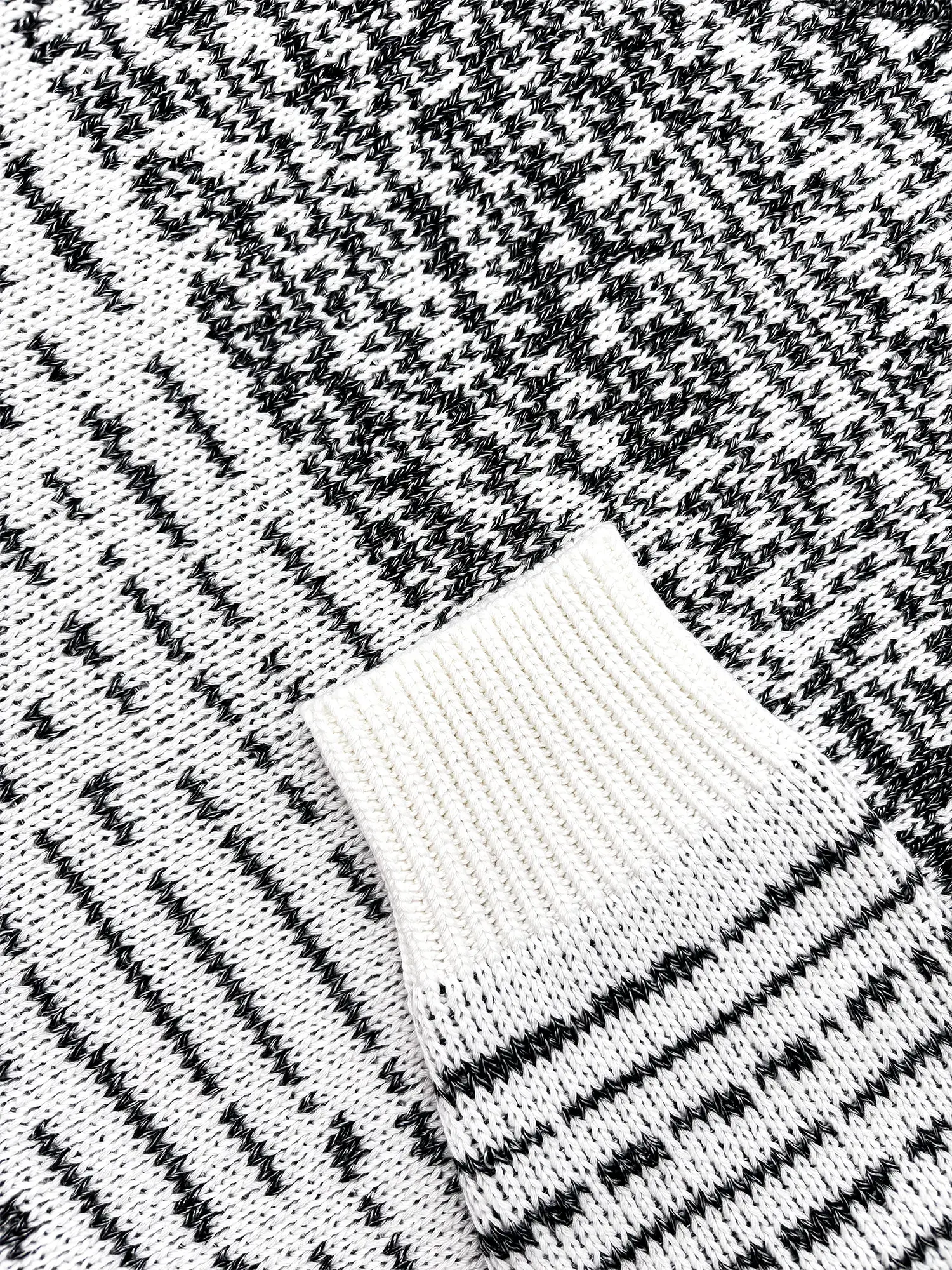 Джемпер LINEA