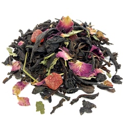 Клубника со сливками ,черный чай с добавками