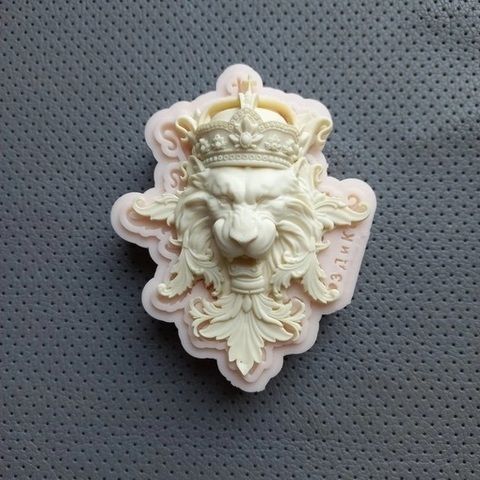 Молд лев в короне Арт. 771