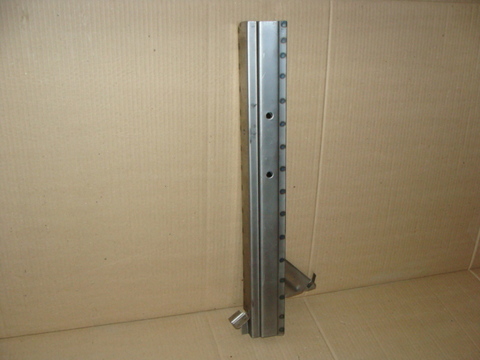 Стойка заднего борта правая УАЗ-469,3151