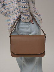 Сумка кожаная на плечо Deboro 30512 светлый орех