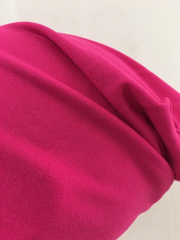 Женская летняя шапочка однотонная вискоза (ярко-розовая)
