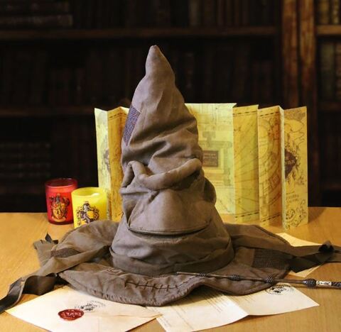 Гарри Поттер распределяющая шляпа