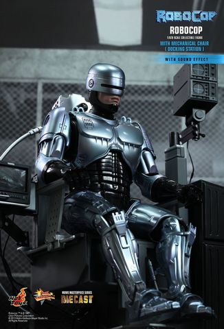 Robocop Movie Masterpiece Series Diecast With Mechanical Chair