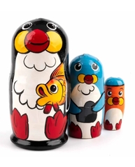 Матрешка "Пингвин" 3 кукольная. Высота самой большой куклы 11см