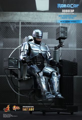 Robocop Movie Masterpiece Series Diecast With Mechanical Chair