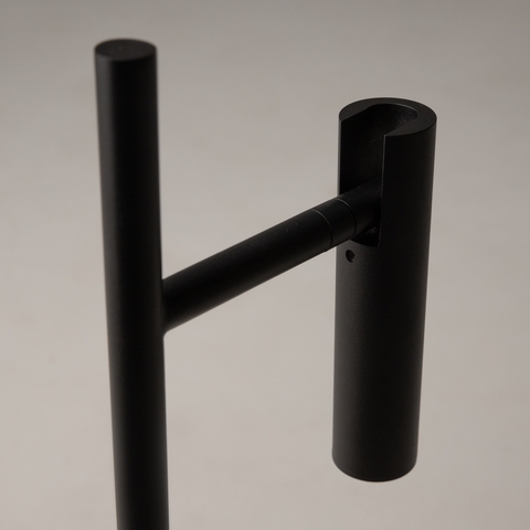 Настольная светодиодная лампа Maytoni Estudo Z010TL-L8B3K