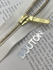 Молния металл, Gold, неразъёмная, на атласной тесьме, 6 мм, цвет 2101, белый