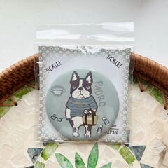 Значок металлический с бульдогом Пауро, ANIMAL MODE, диам. 7,5 см, 7688-5, KUSUGURU