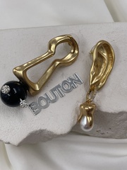 Серьги Скиап. золотистые в виде замочной скважины и уха