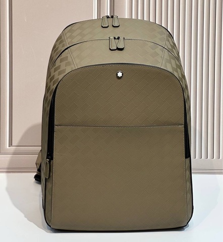 Рюкзак MONTBLANC EXTREME 3.0 LARGE BACKPACK WITH 3 COMPARTMENTS