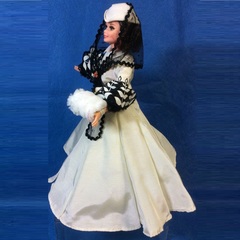 Барби Легенды Голливуда Скарлетт О'Хара в белом платье